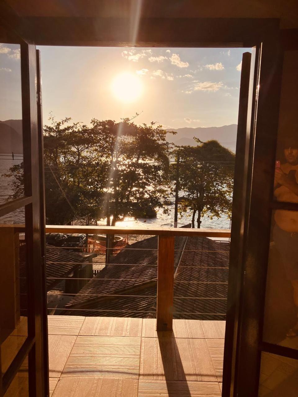 Villa Yellow House Beira Mar Portinho Ilhabela Exterior foto